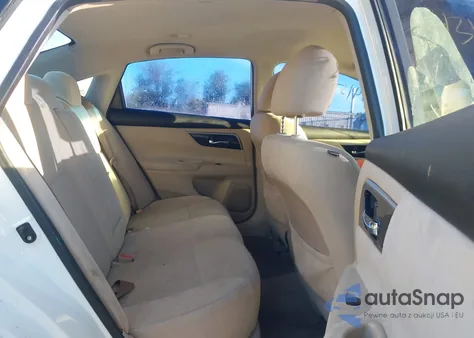 2014 Nissan Altima 2.5 S z USA, uszkodzony, nr VIN 1N4AL3AP3EN248624